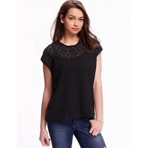 Old Navy XL lace-front t-shirt